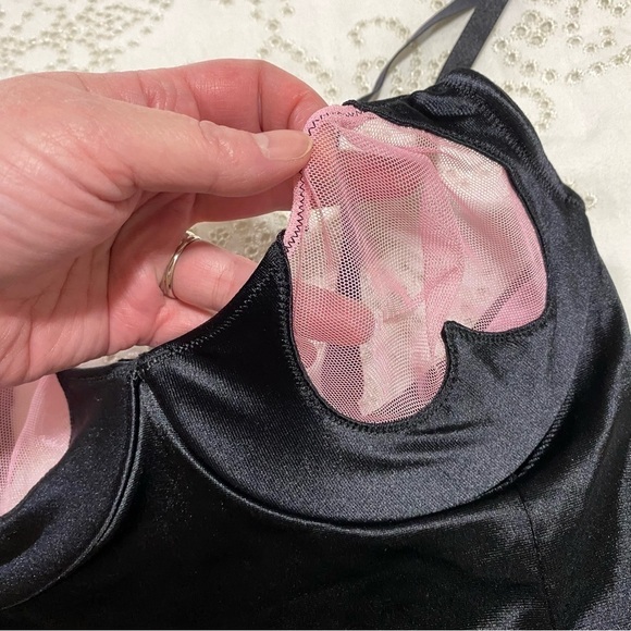 VICTORIA’S Secret mesh cutout black satin bustier size M - Picture 7 of 14